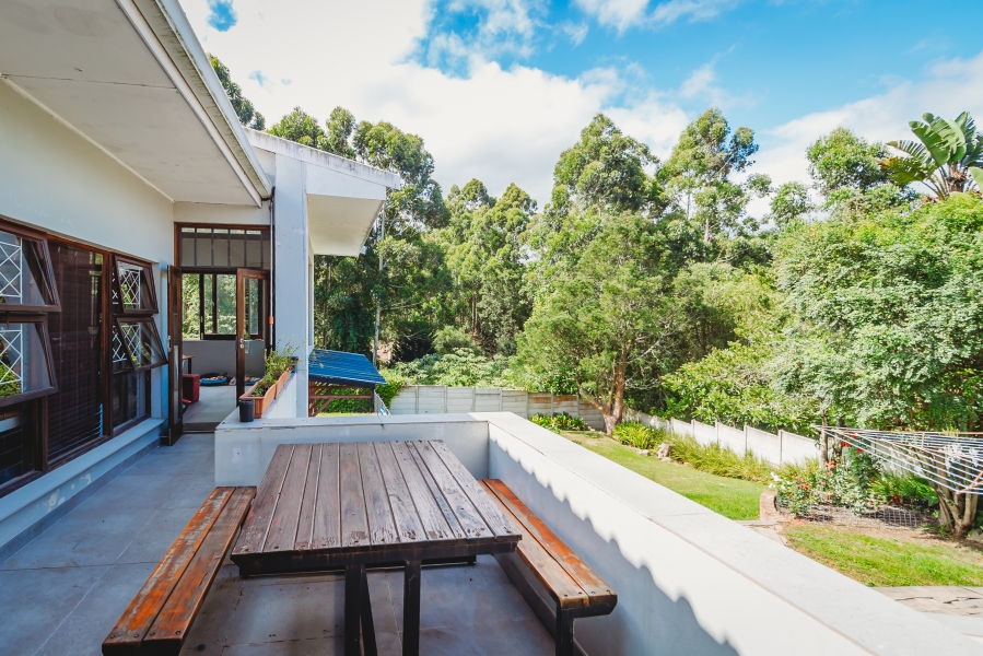 4 Bedroom Property for Sale in Twee Rivieren Western Cape